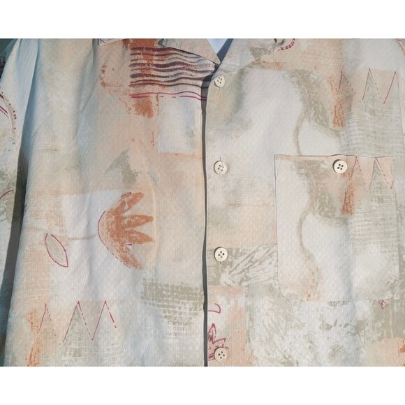 ISLAND REPUBLIC Men's Short Sleeve Button Down Silk Shirt Large - Picture 3 of 6